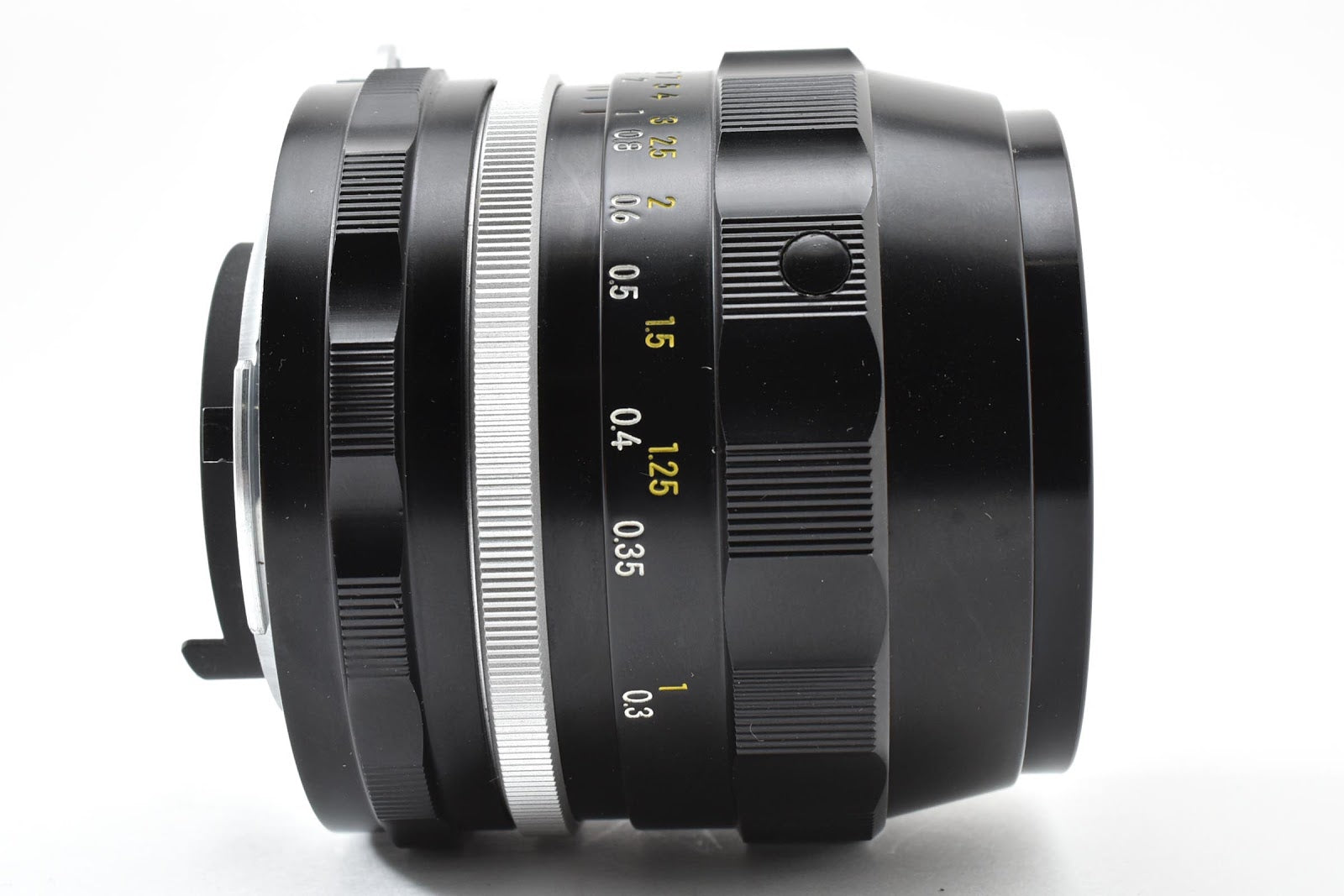 ★美品★ ニコン Nikon NIKKOR-N C 28MM F2 非AI 広角単焦点レンズ ★ #8797