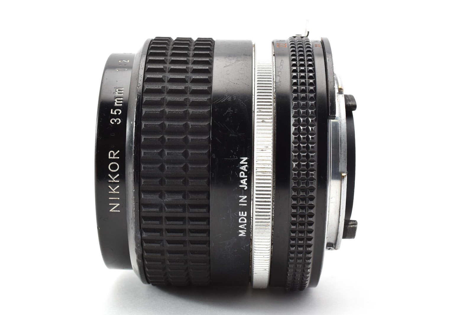 ★良品★ ニコン Nikon AI-S 35MM F2 単焦点レンズ 小スレあり ★ #9041