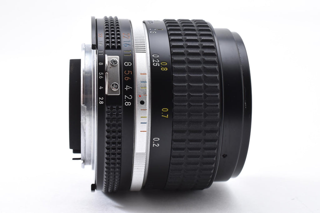 ★美品★ ニコン Nikon AI-S NIKKOR 28MM F2.8 単焦点レンズ フィルムカメラ用 美品 動作良好 光学クリア ★ #8950