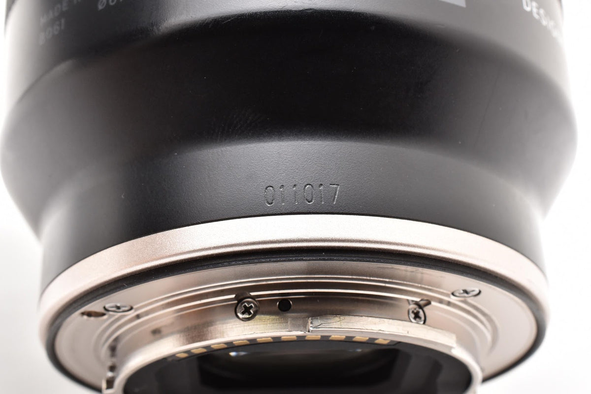 ★良品★ タムロン TAMRON 18-300MM F3.5-6.3 DI III-A VC VXD / MODEL B061 (ソニーE/APS-C用) ★ #9442