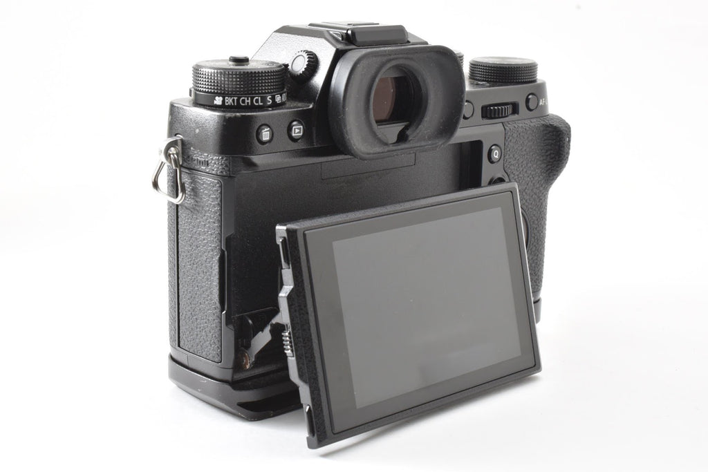 ★美品ショット数10,806回★ フジフイルム FUJIFILM X-T2 ボディ ブラック MHG-XT2 メタルハンドグリップ付き デジタル一眼 ★ #8990
