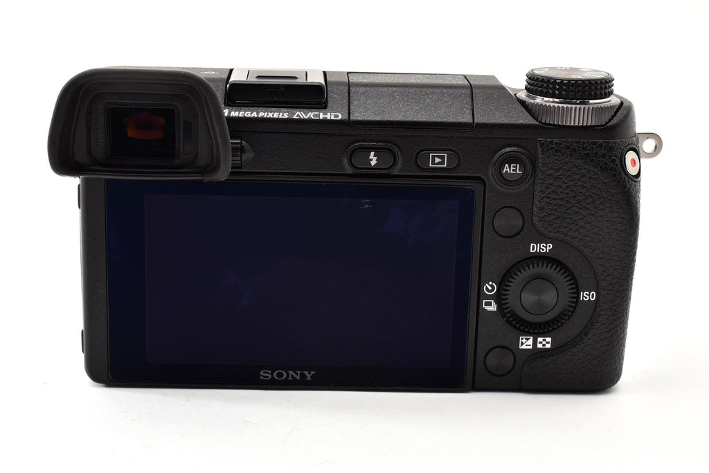 ★良品★ ソニー SONY NEX-6 ボディ ミラーレス一眼 充電ケーブル付き 動作良好 ★ #9311