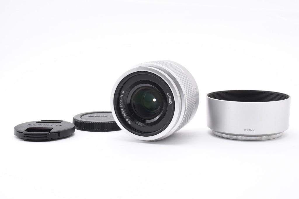 ★美品★ パナソニック Panasonic LUMIX G 25MM F1.7 ASPH. H-H025 シルバー デジタルカメラ用レンズ ★ #9435
