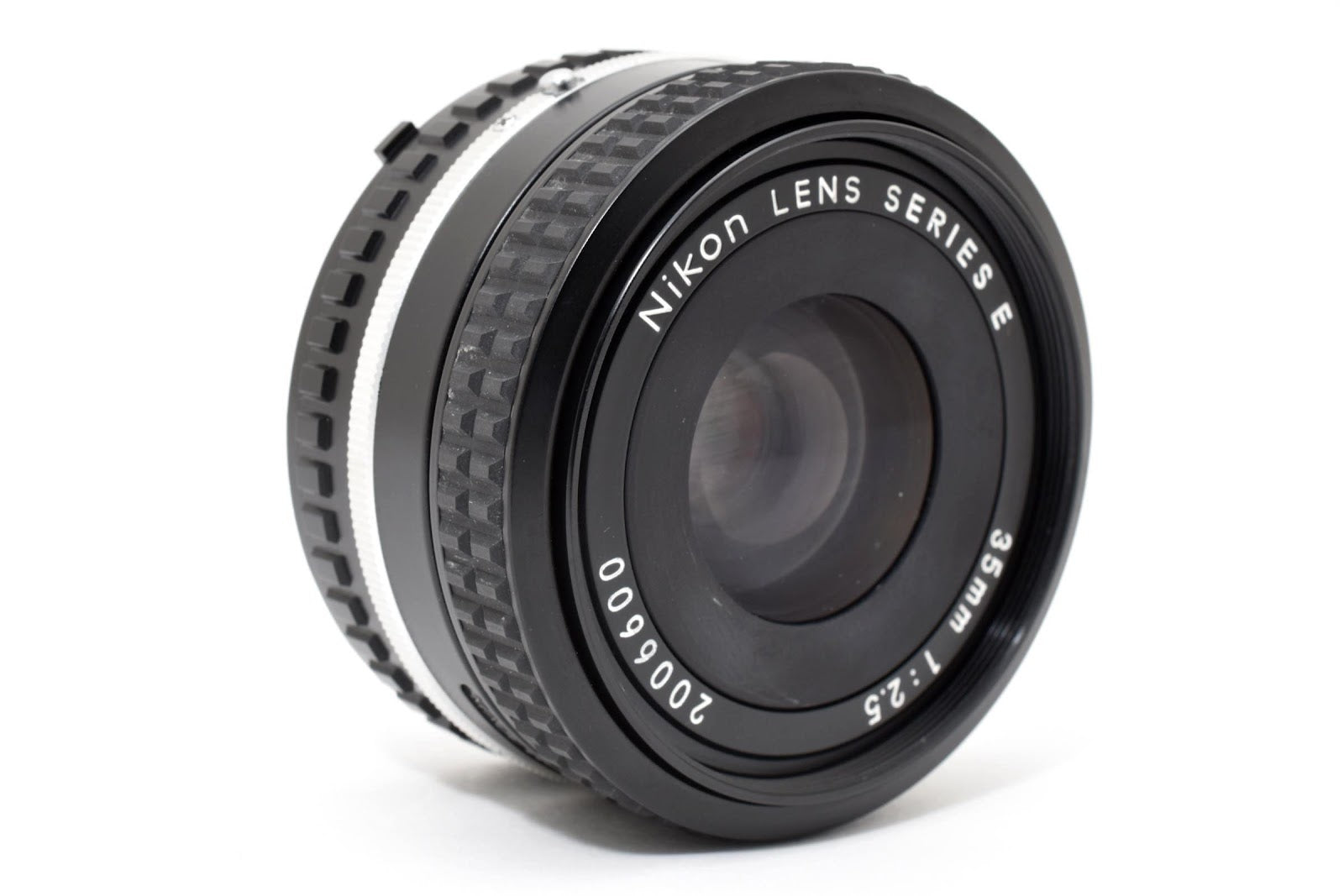 ★良品★ ニコン Nikon SERIES E 35MM F2.5 フィルムカメラ用レンズ ★ #8706