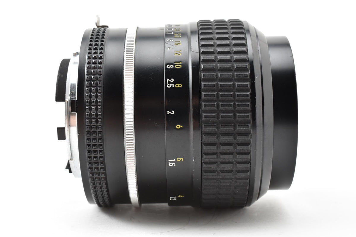 ★美品★ ニコン Nikon AI NIKKOR 105MM F2.5 単焦点 マニュアルフォーカス レンズ 光学クリア 動作問題なし ★ #9204