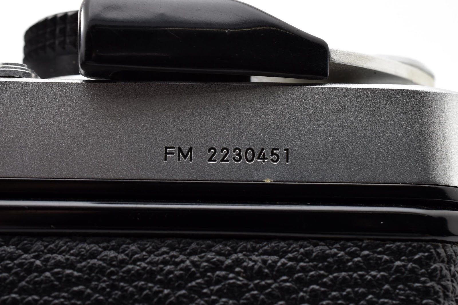 ★美品★ ニコン Nikon FM シルバー ボディ フィルムカメラ 説明書/発売時値札付き ★ #8966