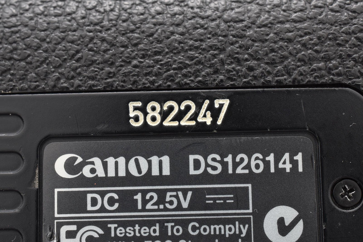★良品★ キヤノン CANON EOS-1D MARK III ショット数3,432回 ボディ デジタル一眼レフカメラ ★ #9426