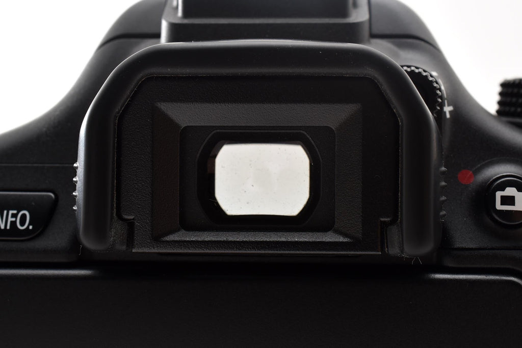 ★良品★ キヤノン CANON EOS KISS X5 デジタル一眼レフ ショット数29862 ボディ ショット数29862回 ★ #9231