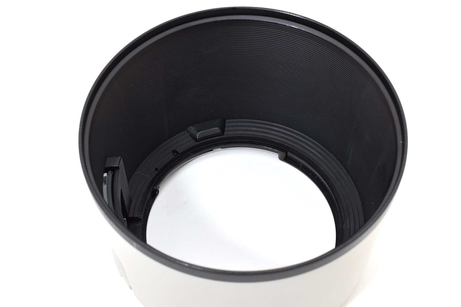 ★美品★ キヤノン CANON レンズフード ET-83F(WIII) RF70-200 F2.8 RF100-500 F4.5-7.1用 ★ #8749