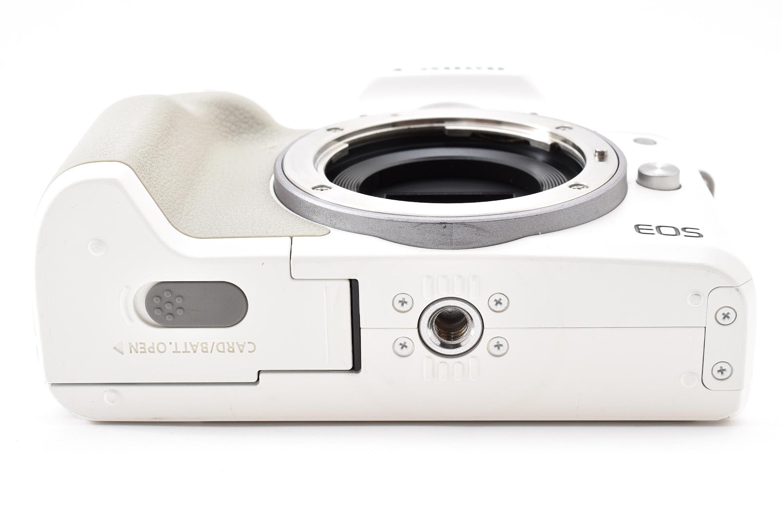 ★良品★ キヤノン CANON EOS KISS M2 ボディ ホワイト 2410万画素 ミラーレス一眼 ★ #8998