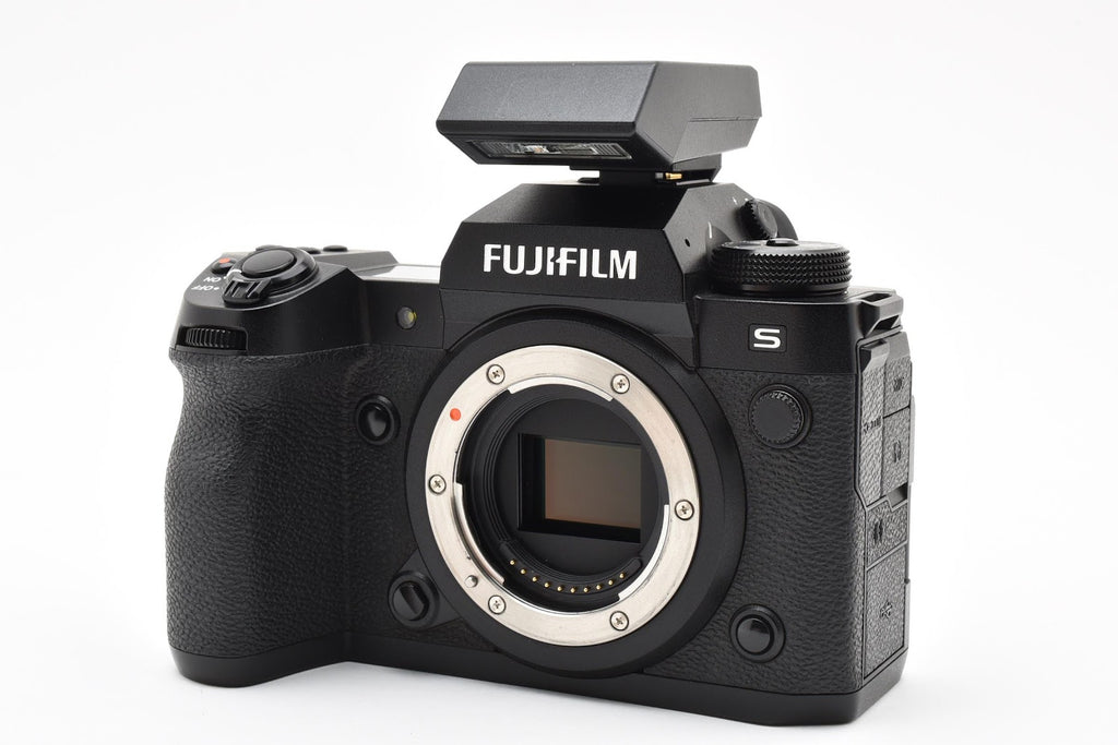 ★良品★ フジフイルム FUJIFILM ショット数15,090回 X-H2S ボディ  EF-X8 充電ケーブル付き デジタルカメラ ★ #9251