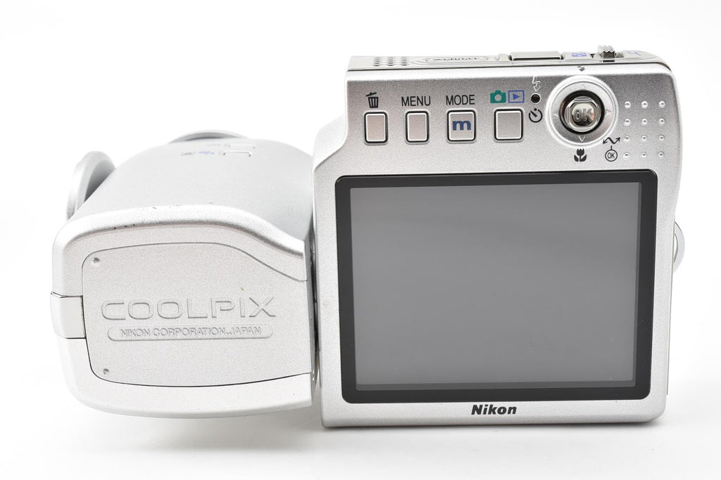 ★美品★ ニコン Nikon COOLPIX S10 600万画素 デジタルカメラ ★ #9361