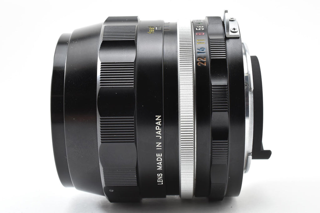 ★美品★ ニコン Nikon NIKKOR-N C 28MM F2 非AI 広角単焦点レンズ ★ #8797