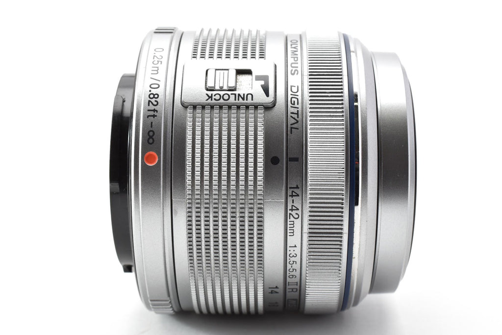 ★良品★ オリンパス Olympus M.ZUIKO DIGITAL ED 14-42MM F3.5-5.6 II R シルバー デジタルレンズ ★ #9056