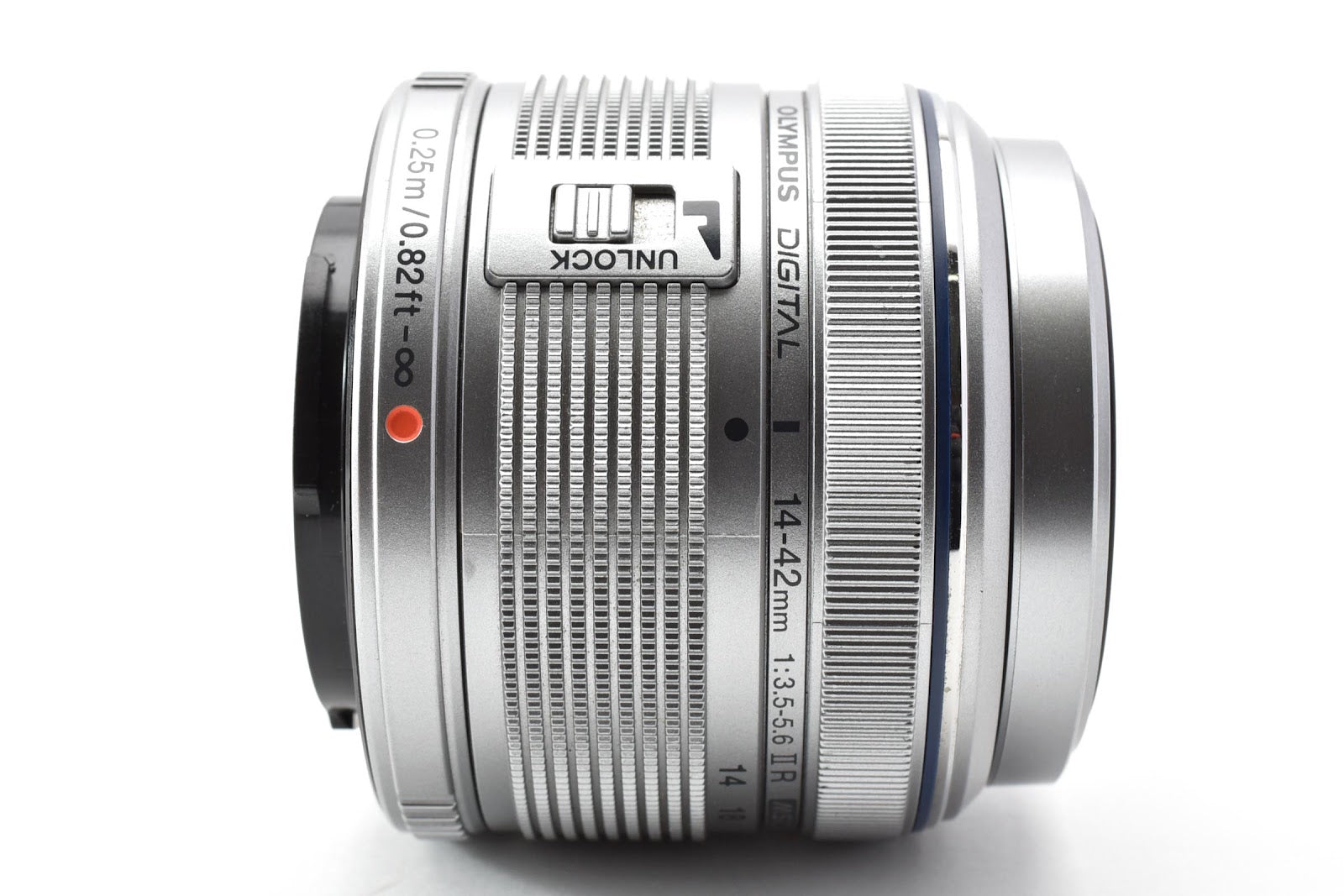 ★良品★ オリンパス Olympus M.ZUIKO DIGITAL ED 14-42MM F3.5-5.6 II R シルバー デジタルレンズ ★ #9056