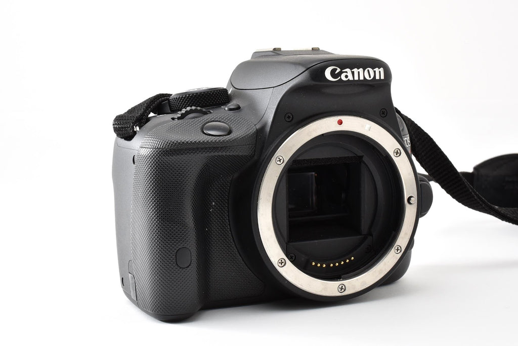 ★美品★ キヤノン CANON ショット数2243回 EOS KISS X7 ダブルズームキット デジタル一眼レフ ★ #9354