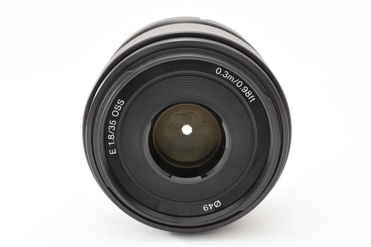 ★極上品★ ソニー SONY E 35MM F1.8 OSS (SEL35F18) 単焦点レンズ 元箱付き ★ #9424