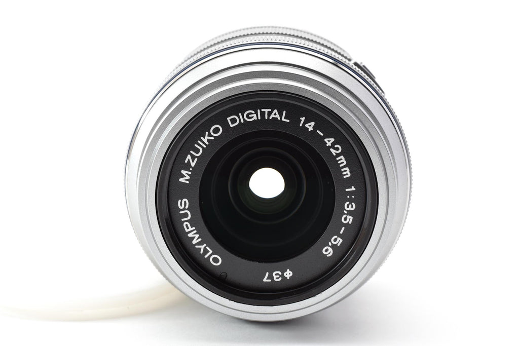 ★良品★ オリンパス Olympus M.ZUIKO DIGITAL ED 14-42MM F3.5-5.6 II R シルバー デジタルレンズ ★ #9056