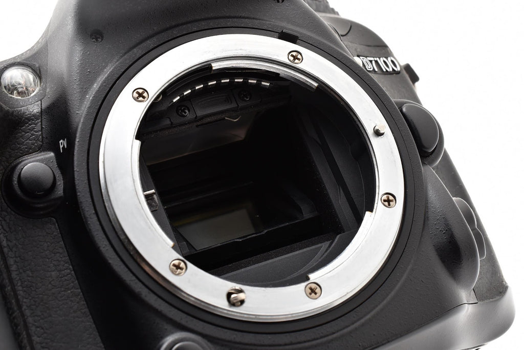 ★良品★ ニコン Nikon ショット数115,677回 D7100 ボディ デジタル一眼レフ ★ #9452