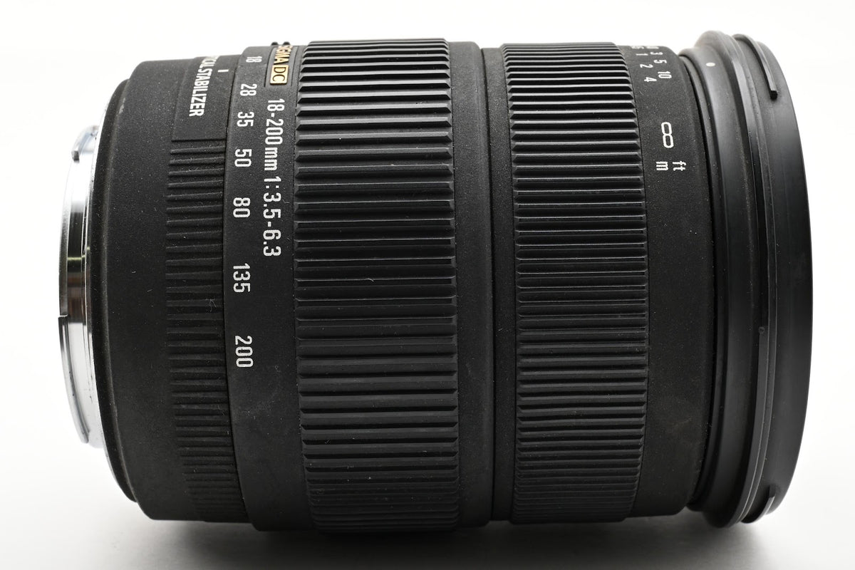 ★良品★ シグマ SIGMA AF 18-200MM F3.5-6.3 キャノン DC OS レンズ ★ #9394