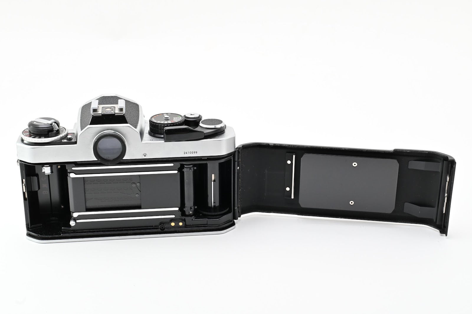 ★良品★ ニコン Nikon FE2 ボディ シルバー フィルムカメラ ★ #9009