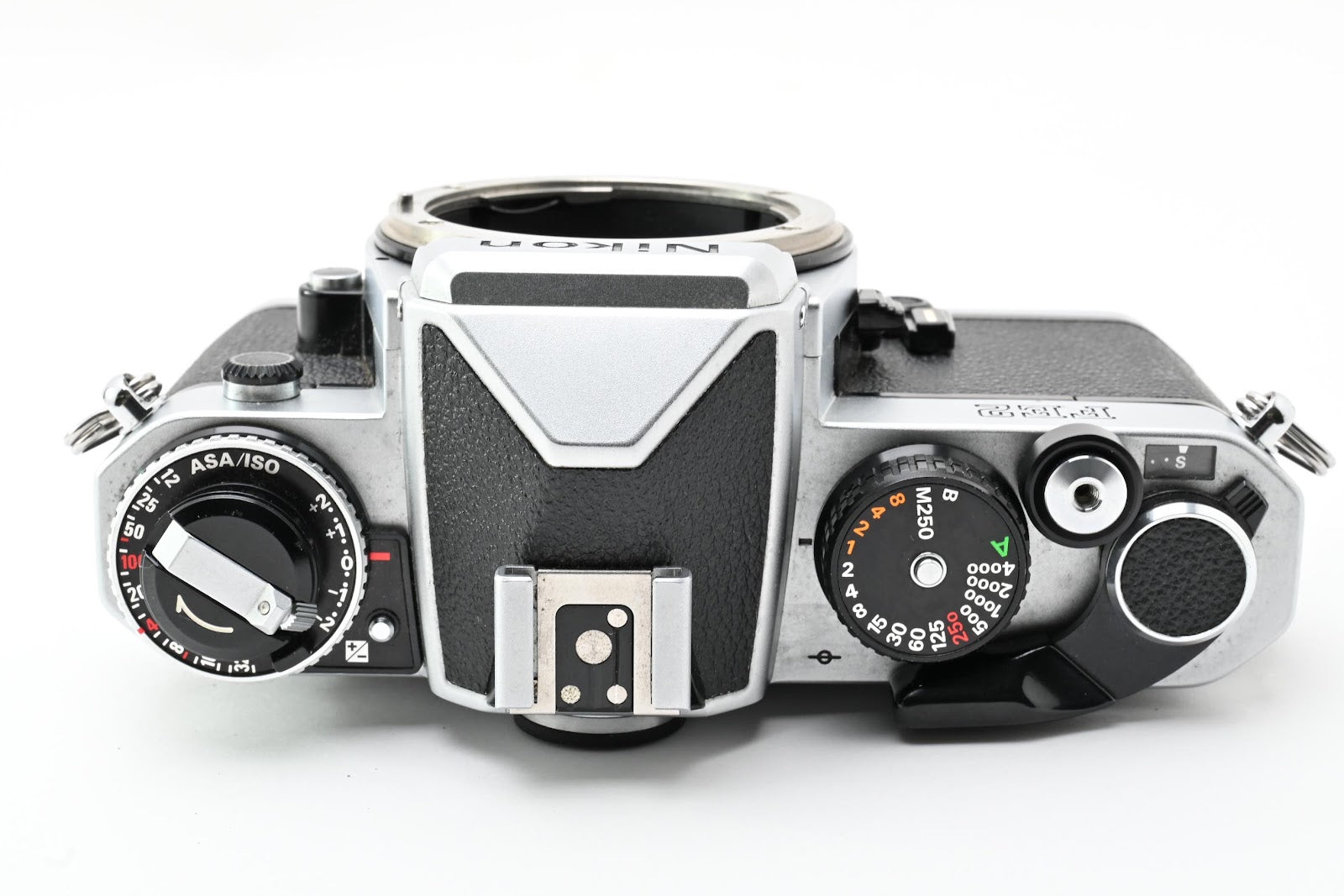 ★良品★ ニコン Nikon FE2 ボディ シルバー フィルムカメラ ★ #9009