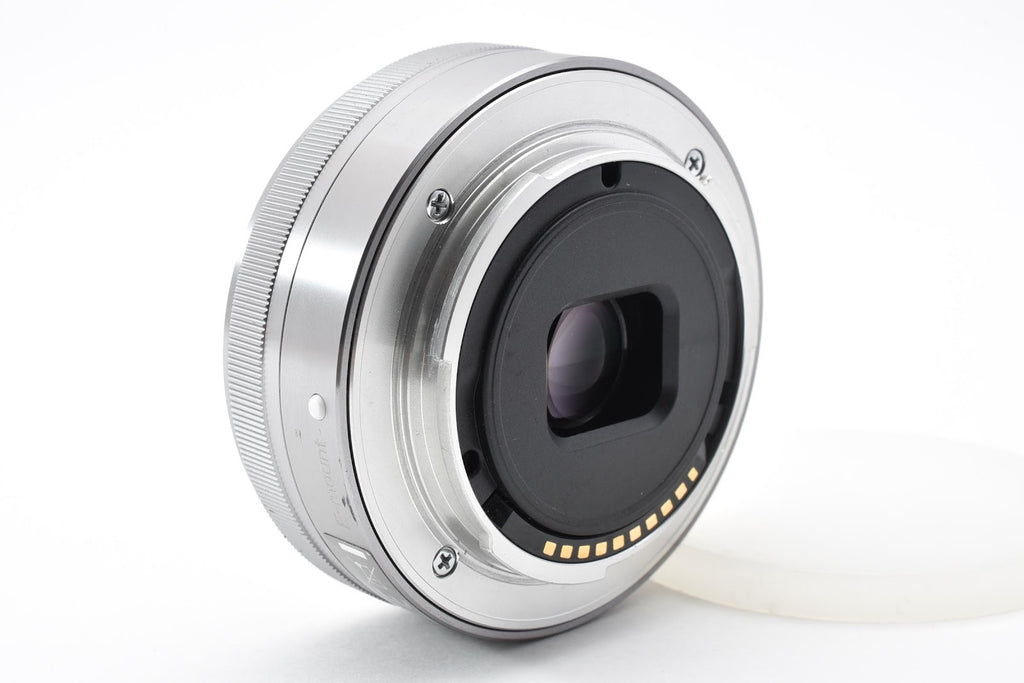 ★美品★ ソニー SONY E 16mm F2.8 SEL16F28 交換レンズ ★ #8903