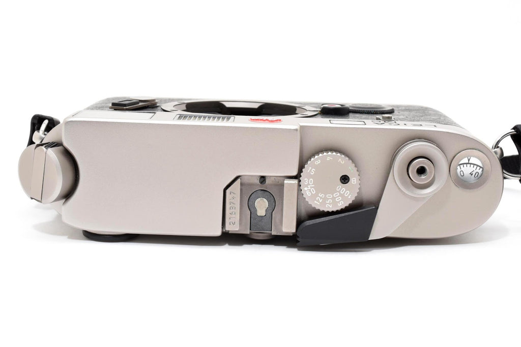 ★良品★ ライカ Leica M6 Titanチタン ボディ 216万台 ケース/ストラップ付 レンジファインダー ★ #8442