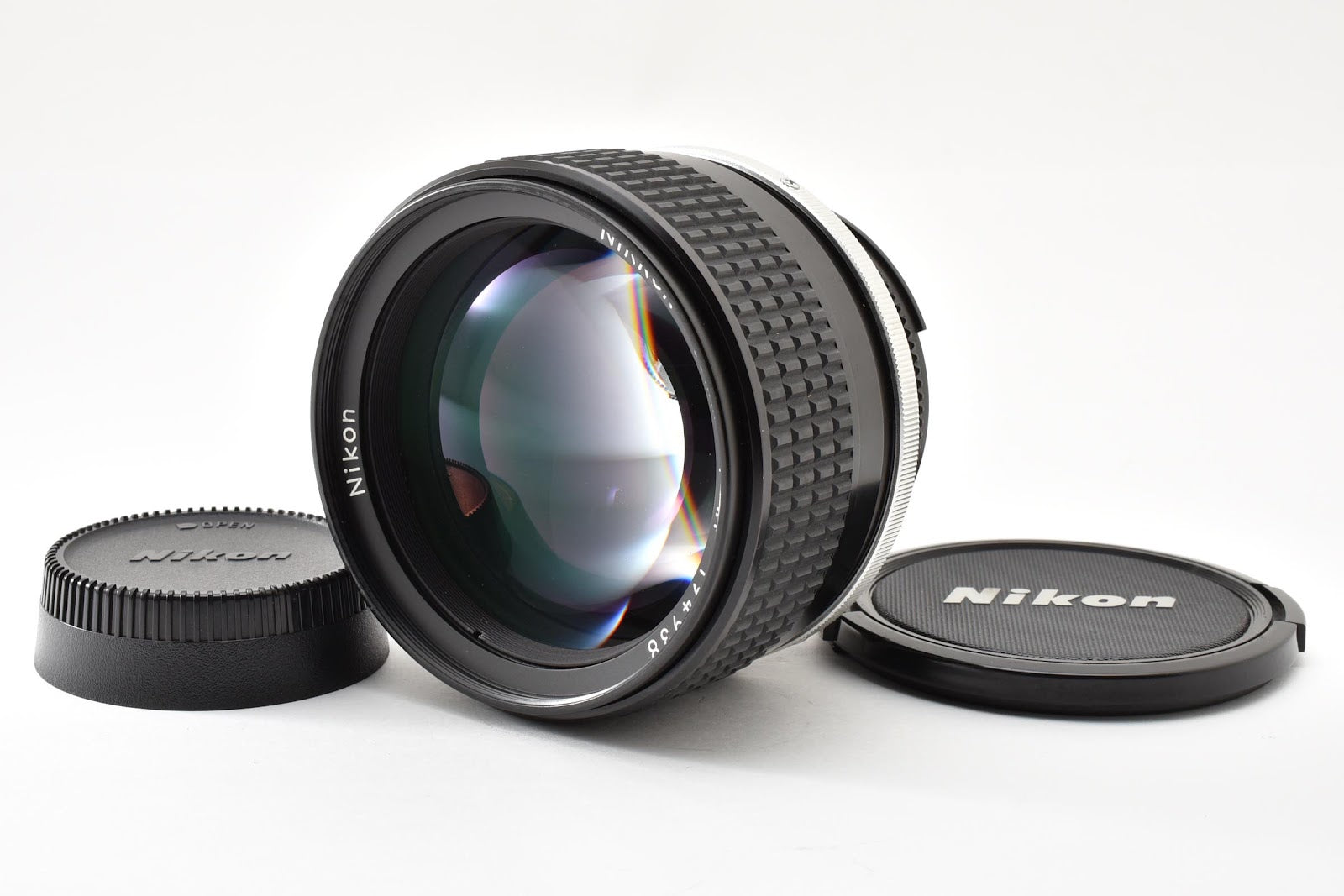 ★美品★ ニコン Nikon AI-S 85MM F1.4 シリアル194938 交換レンズ ★ #8820