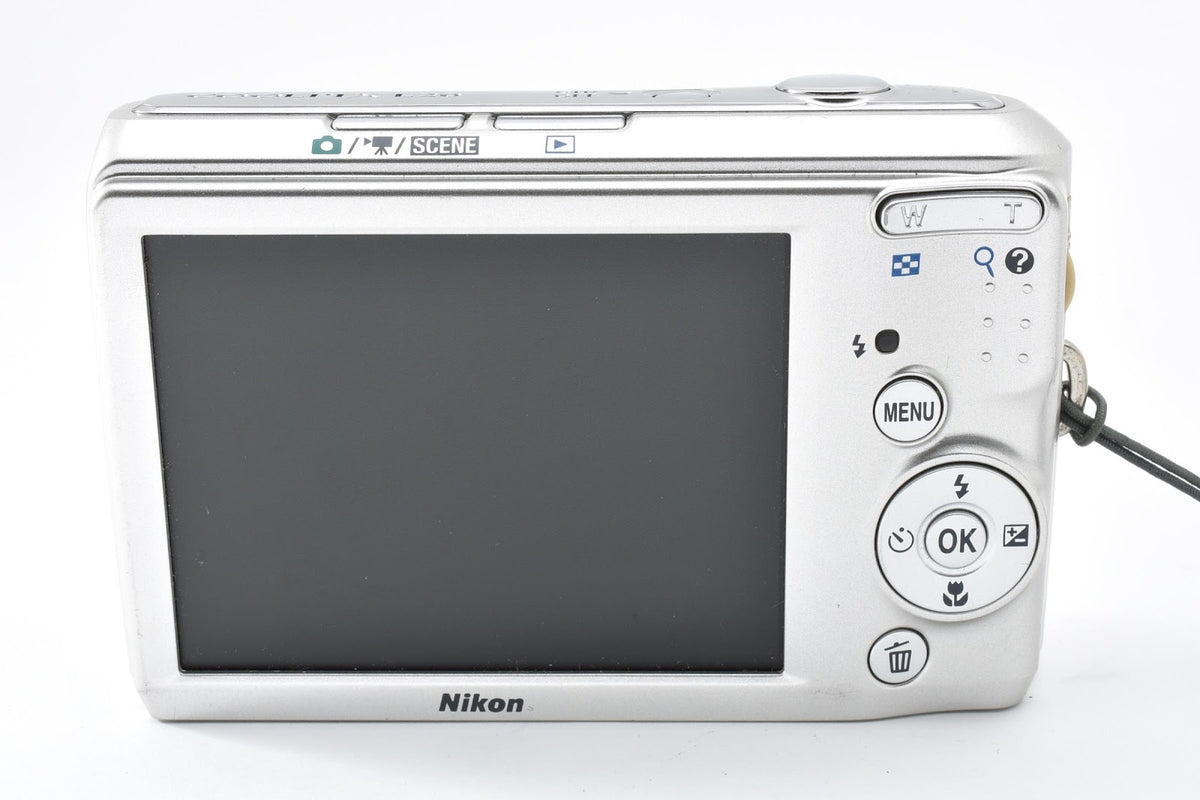 ★美品★ ニコン Nikon COOLPIX L20 デジタルカメラ 外観良好 光学クリア 動作問題なし ★ #9376