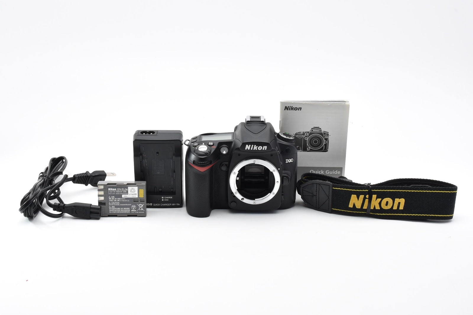 ★美品★ ニコン Nikon D90 ボディ デジタル一眼レフ ショット数8,935回 ★ #8901