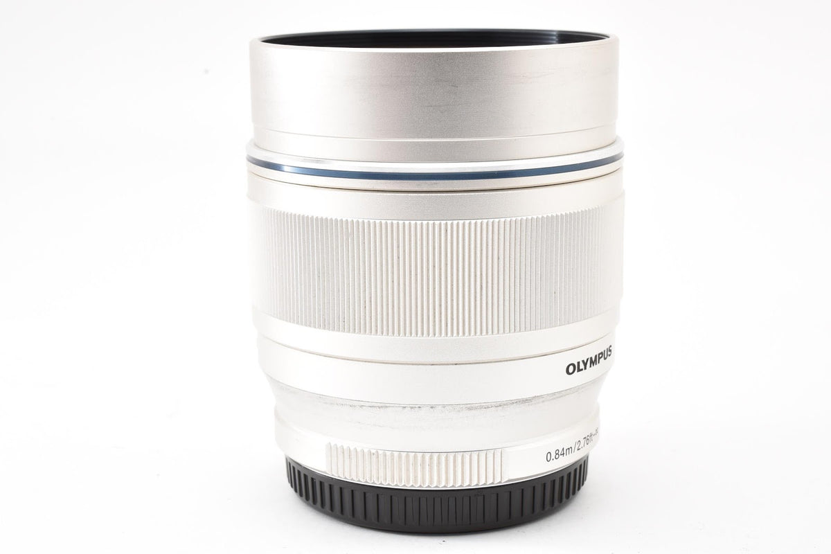 ★極上品★ オリンパス Olympus M. ZUIKO DIGITAL ED 75MM F1.8 シルバー メーカー修理報告書付き 交換レンズ ★ #9430