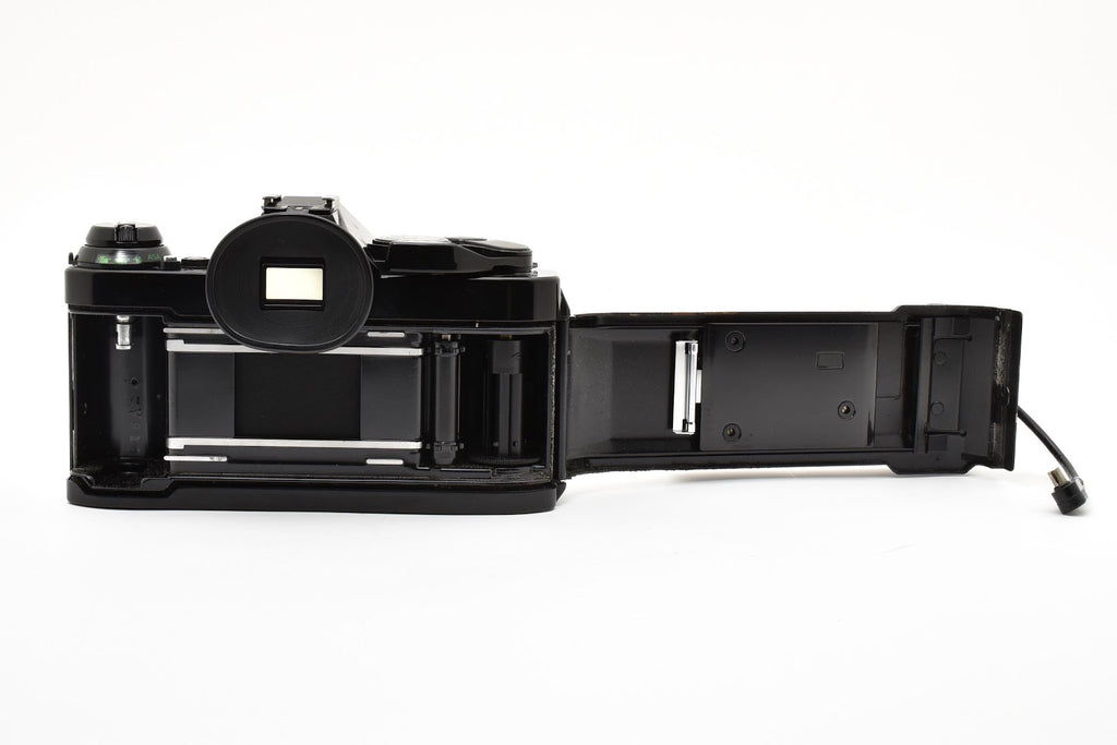 ★良品★ キヤノン CANON AE-1 PROGRAM  NEW FD 50MM F2 シャッター鳴きなし ブラック 一眼レフ ★ #8511