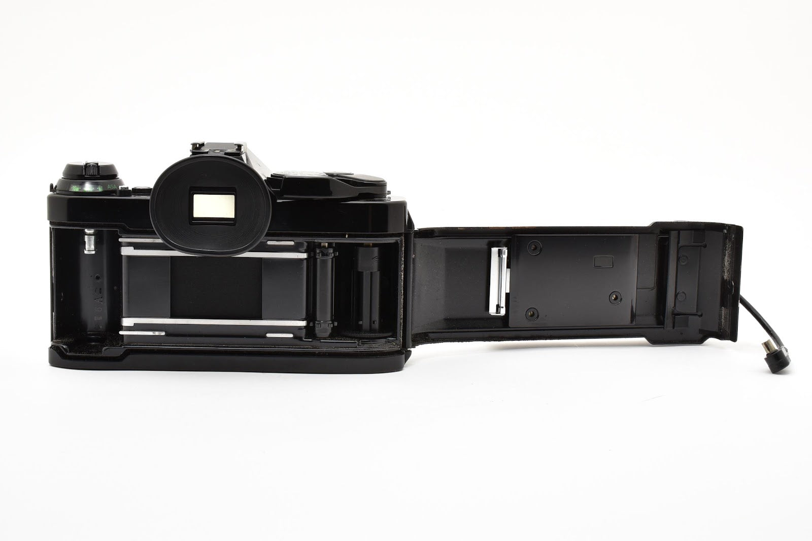 ★良品★ キヤノン CANON AE-1 PROGRAM  NEW FD 50MM F2 シャッター鳴きなし ブラック 一眼レフ ★ #8511