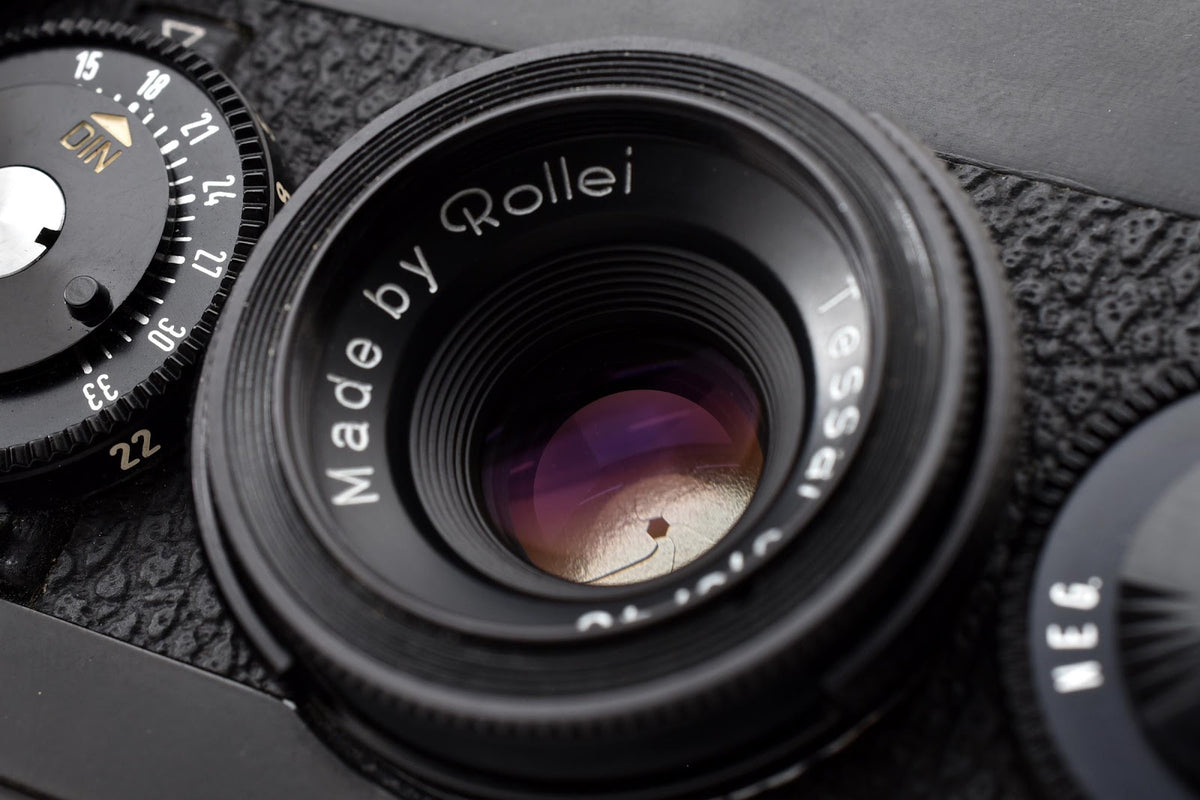 ★美品★ ローライ Rollei 35T 40MM F3.5 (テッサー) ケース ストラップ付 薄クモリ写りに影響なし フィルムカメラ ★ #9259