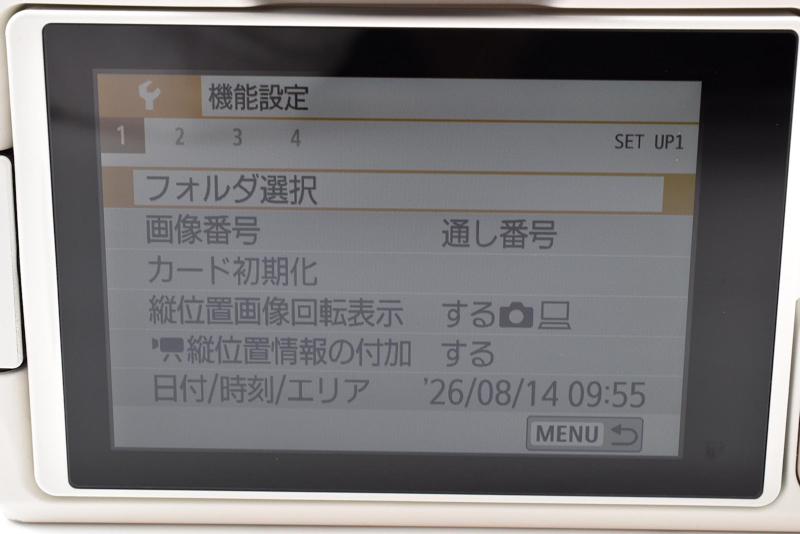 ★良品★ キヤノン CANON EOS KISS M2 ボディ ホワイト 2410万画素 ミラーレス一眼 ★ #8998