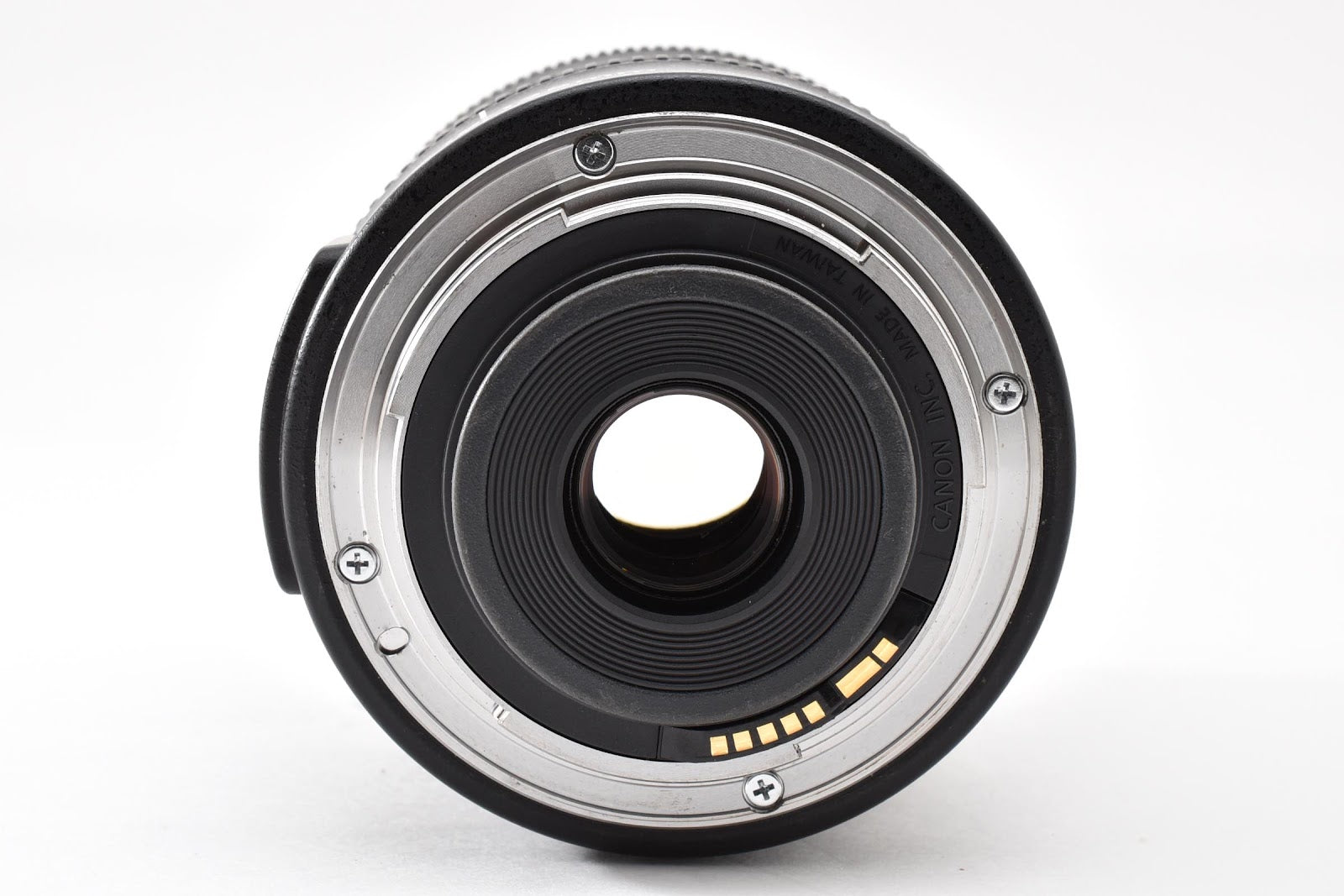 ★美品★ キヤノン CANON EF-S 18-135mm F3.5-5.6 IS STM レンズ ★ #8927