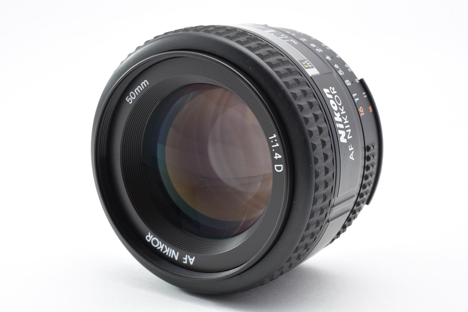 ★極上品★ ニコン Nikon AF NIKKOR 50MM F1.4D 単焦点レンズ ★ #8824