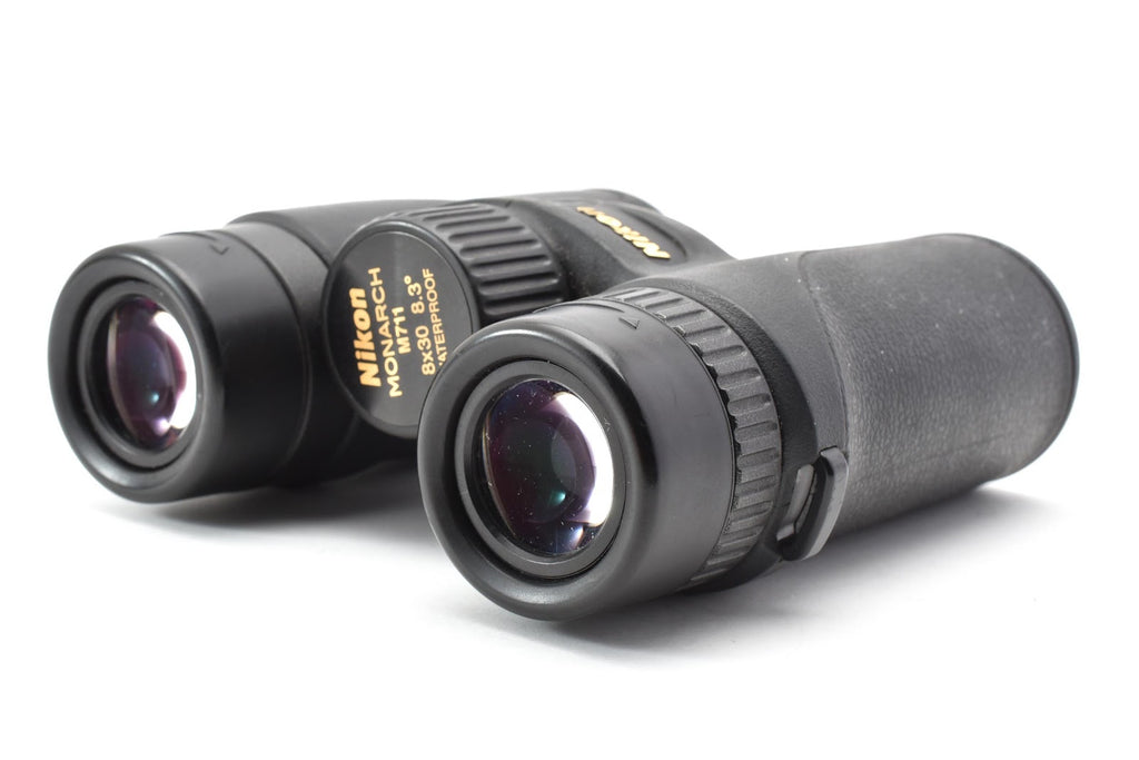 ★良品★ ニコン Nikon MONARCH M711 8X30 8.3° WATERPROOF 双眼鏡 ★ #9061
