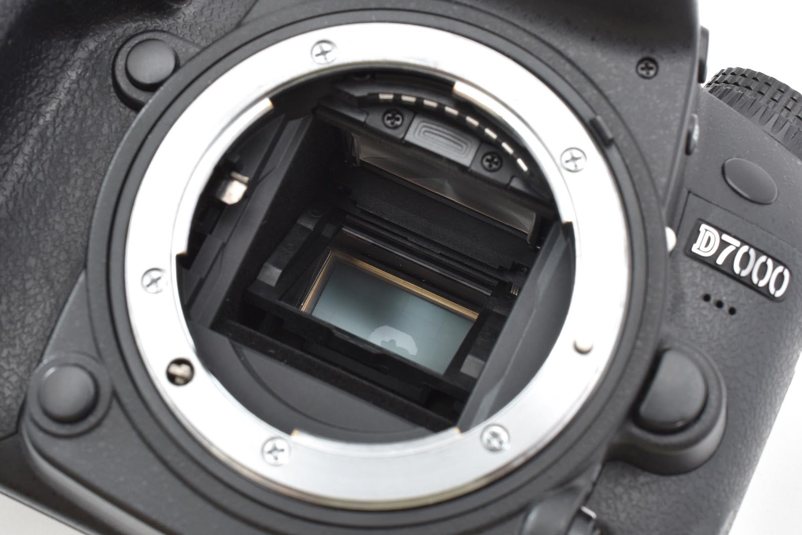 ★現状品★ ニコン Nikon ショット数10,890回 D7000 ボディ 1620万画素 デジタル一眼レフ ★ #9028