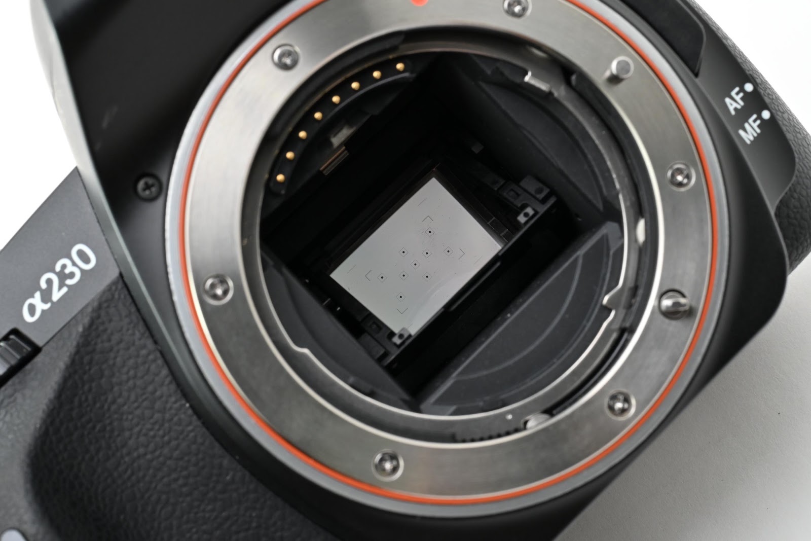★良品★ ソニー SONY α230 ボディ DSLR-A230 ショット数253回 1020万画素 デジタル一眼レフ ★ #9016