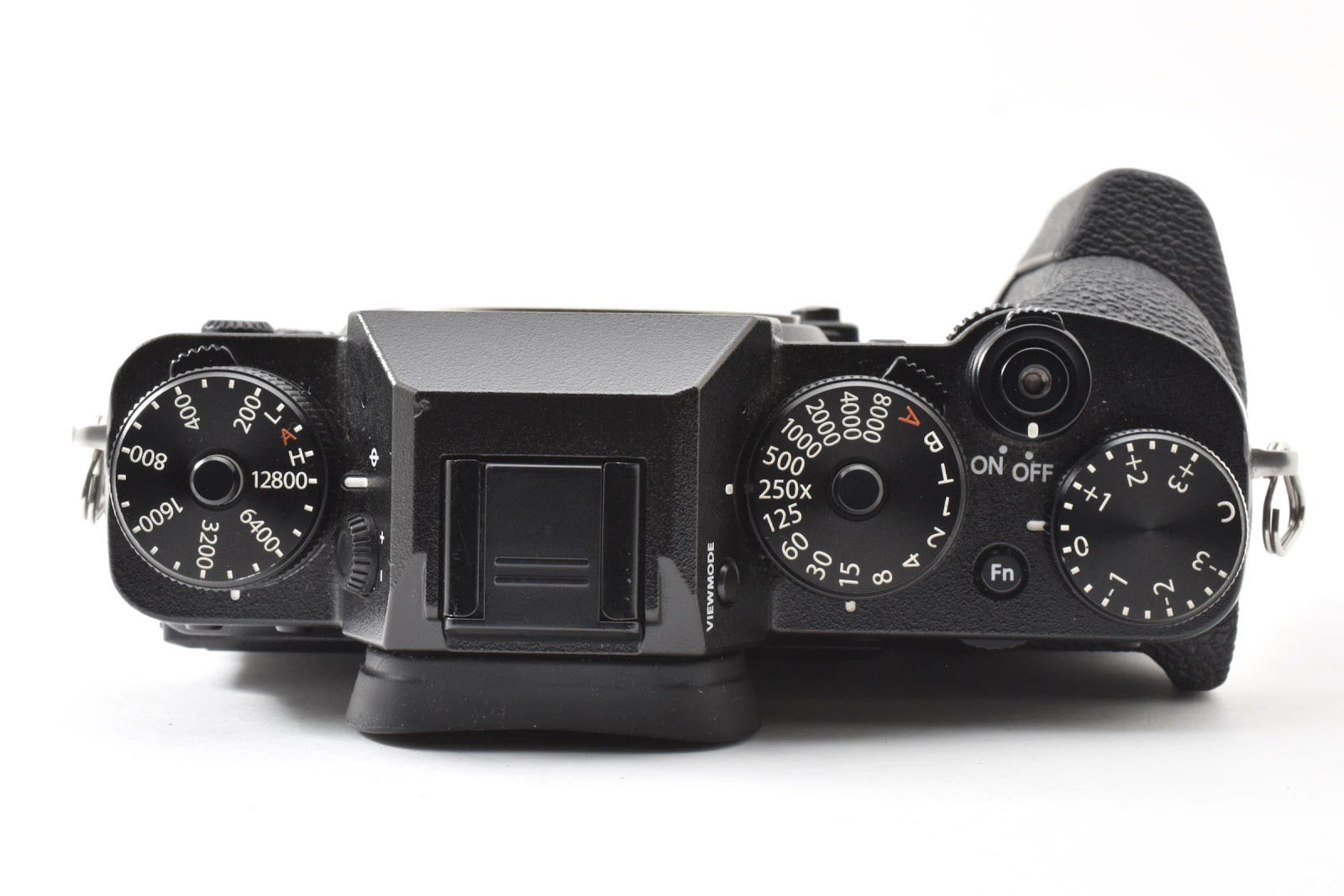★美品ショット数10,806回★ フジフイルム FUJIFILM X-T2 ボディ ブラック MHG-XT2 メタルハンドグリップ付き デジタル一眼 ★ #8990