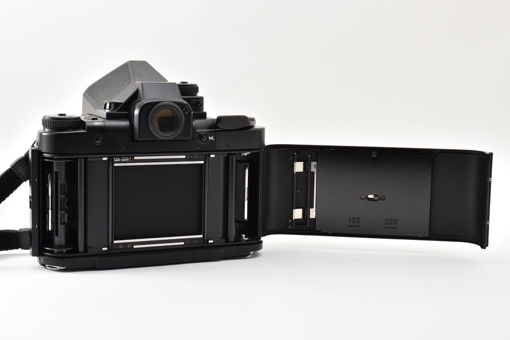 ★美品★ ペンタックス PENTAX 67II ボディ AEファインダー 中判フィルムカメラ ★ #8813