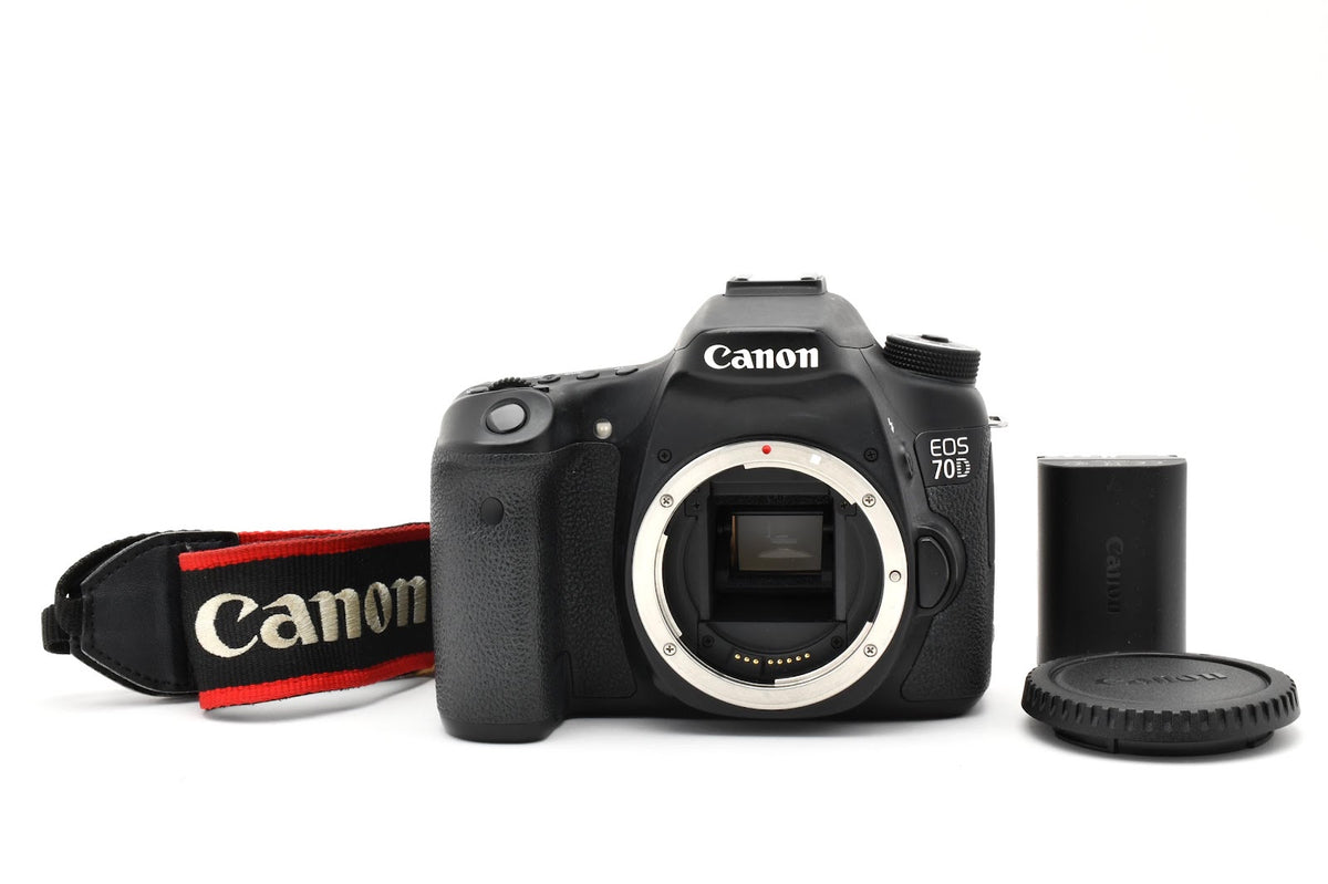 ★良品★ キヤノン CANON ショット数64862回 EOS 70D ボディ 2020万画素 デジタル一眼カメラボディ ★ #9329
