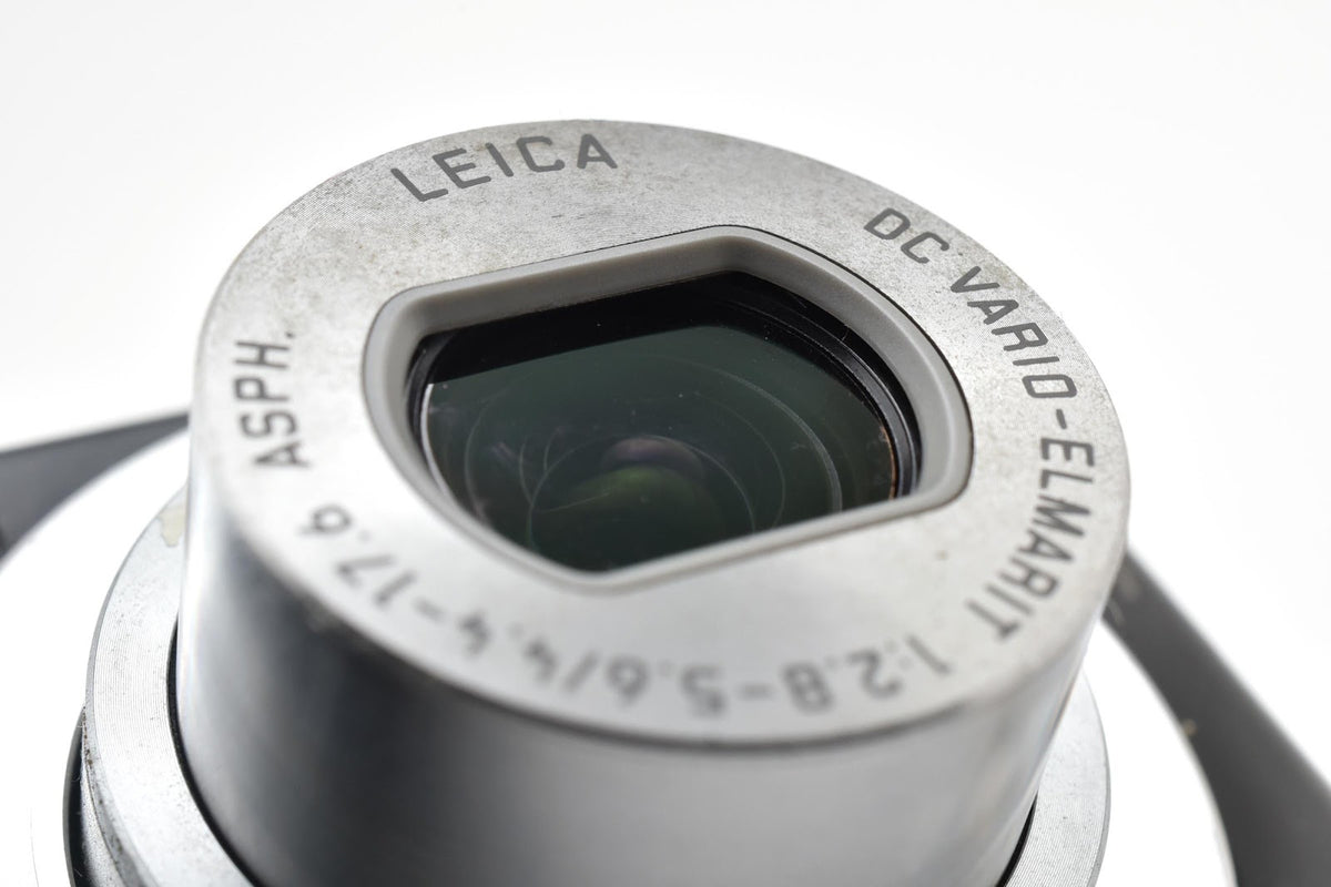 ★ パナソニック Panasonic DMC-FX35 コンパクトデジタルカメラ 動作確認OK 塗装ハゲ・傷・液晶黄ばみも撮影に影響なし ★ #9136