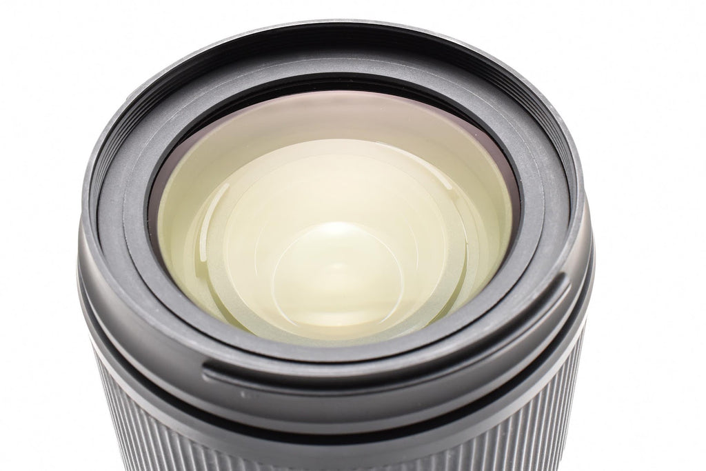 ★良品★ タムロン TAMRON 18-300MM F3.5-6.3 DI III-A VC VXD / MODEL B061 (ソニーE/APS-C用) ★ #9442