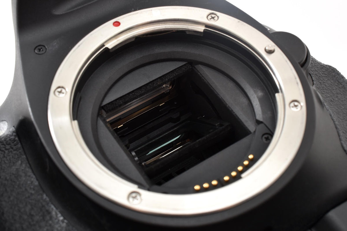 ★良品★ キヤノン CANON EOS KISS X5 デジタル一眼レフ ショット数29862 ボディ ショット数29862回 ★ #9231