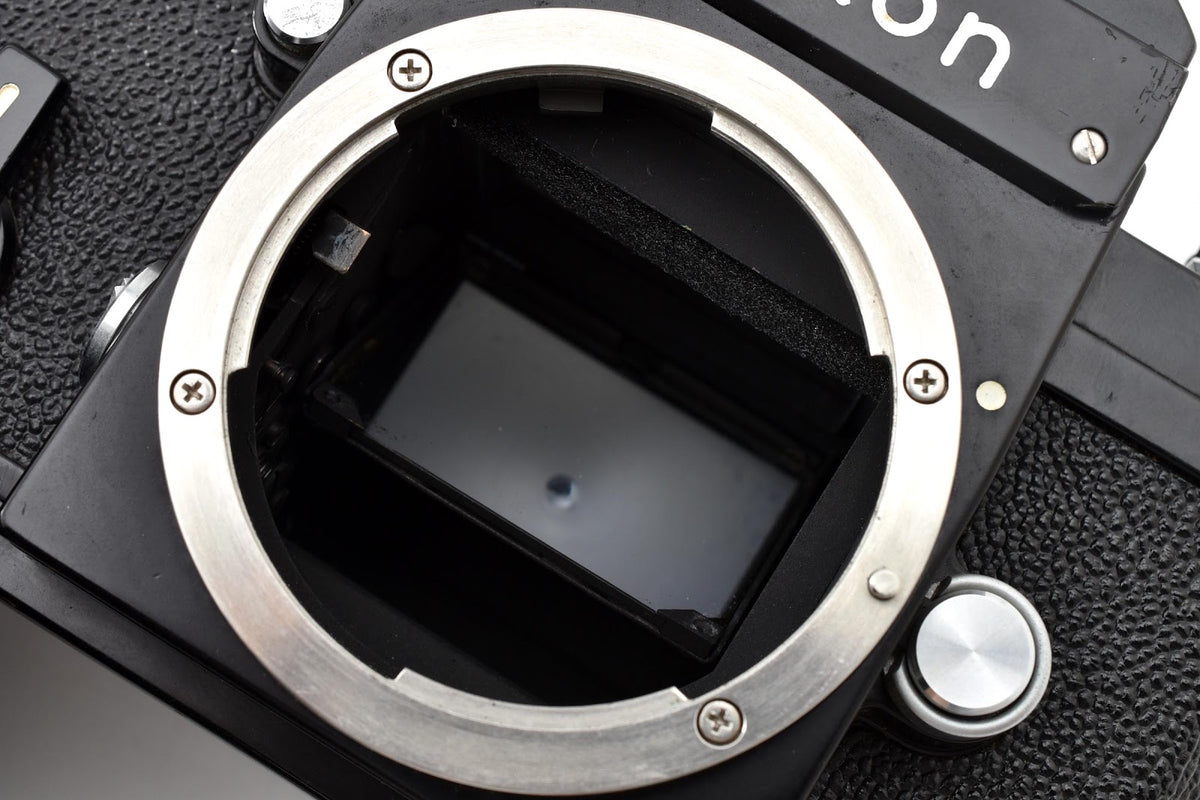 ★ ニコン Nikon F 後期 アイレベル ボディ BLACK 744万台 フィルムカメラ ★ #9246
