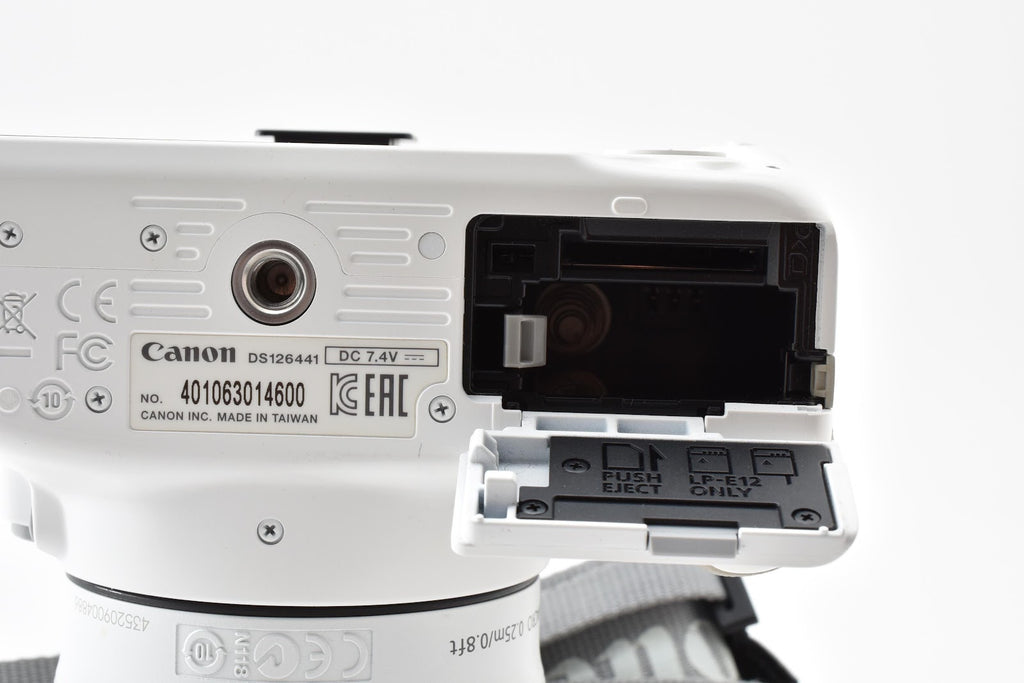★美品★ キヤノン CANON ショット数5390回 EOS KISS X7 18-55MM レンズセット ホワイト デジタル一眼レフ ★ #9194