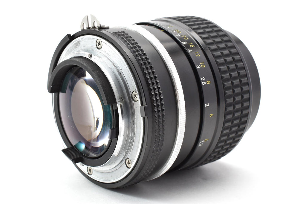 ★美品★ ニコン Nikon AI 105MM F2.5 MF 単焦点レンズ ★ #9018